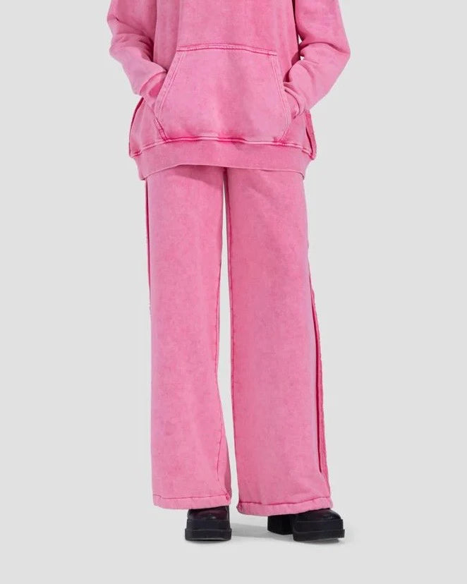 Washed pink pants