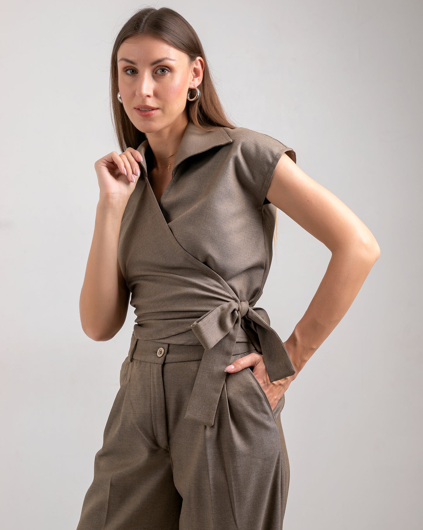 WRAP BROWN BLOUSE
