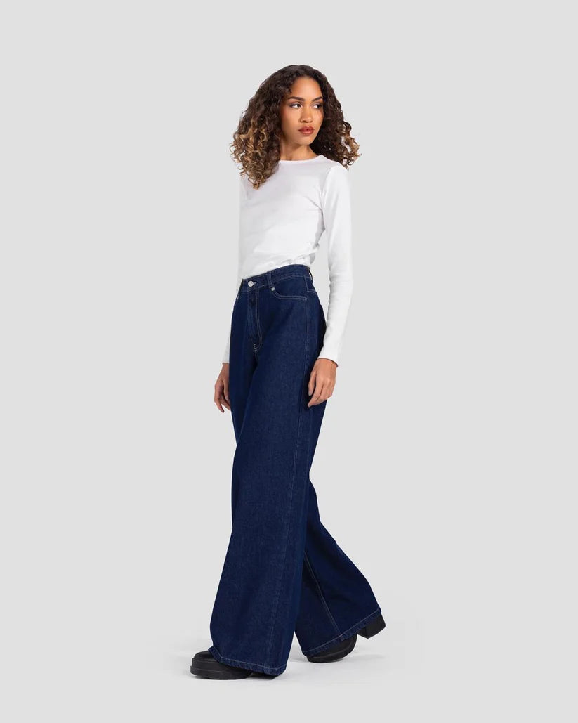 Basic wideleg pants in raw blue