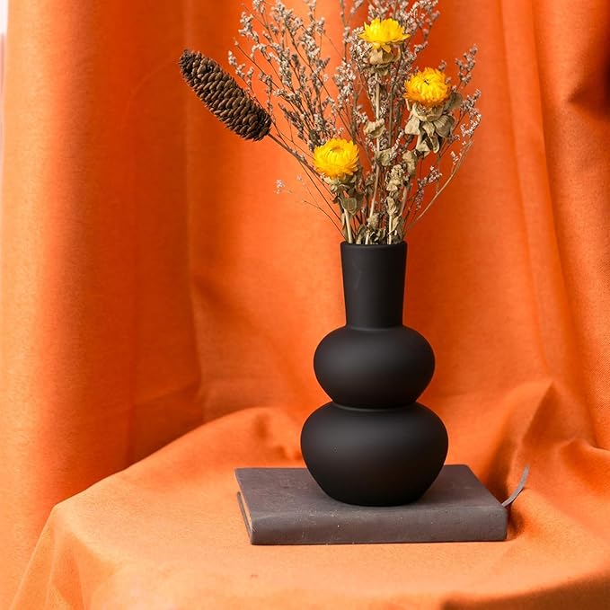 Black Modern Vase – Matte Ceramic Decorative Vase – Boho Wedding & Minimalist Home Decor – Perfect for Table, Living Room, Shelf, or Entryway Styling