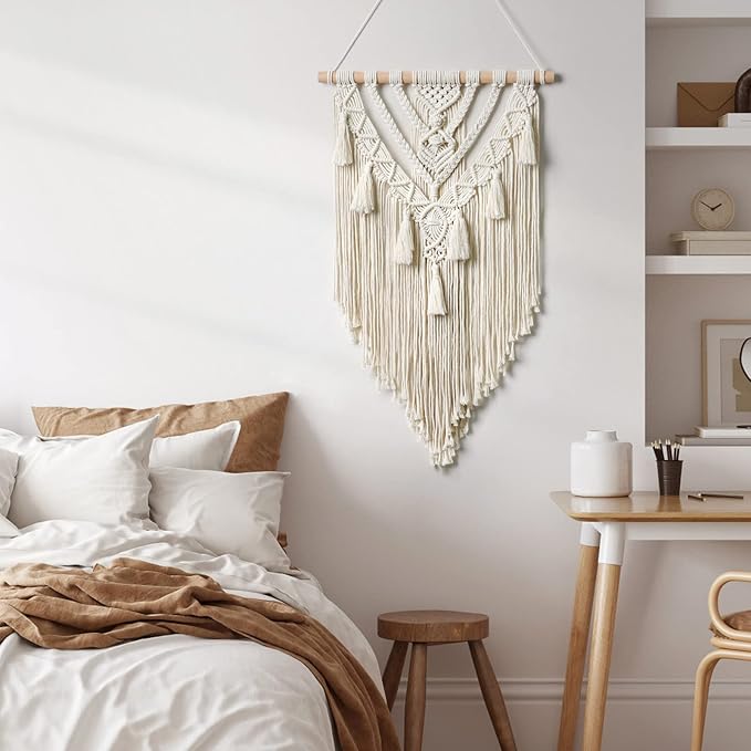 Dremisland Macrame Woven Wall Hanging Boho Geometric Woven Tapestry Beige & Grey Cotton Handmade Bohemian Art Decor with Tassel Craft Ornament for Bedroom Living Room Apartment Nursery (Beige-)