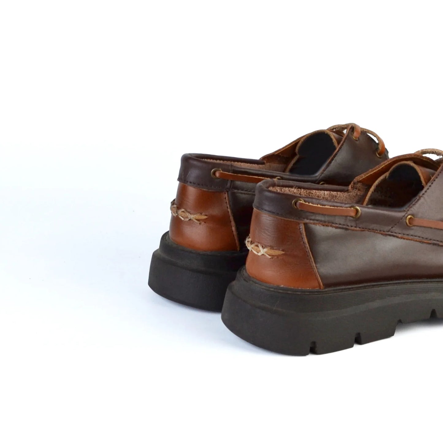 LEATHER SHARK MAX CASUAL SHOES