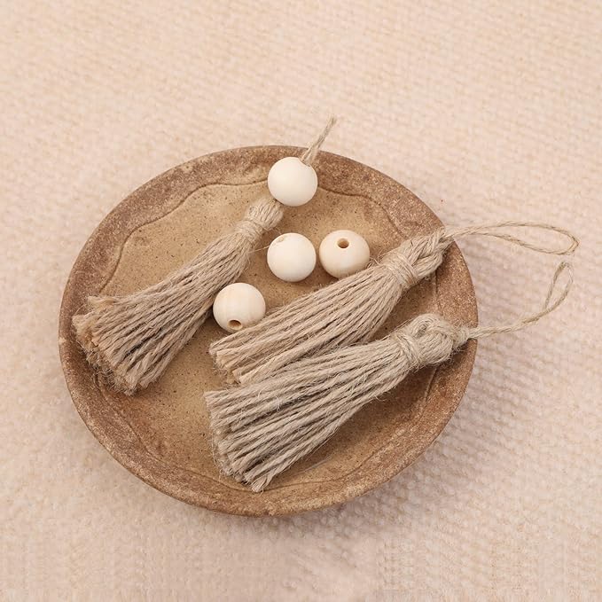 30 Pieces Natural Jute Tassels for Wood Beads Christmas Burlap Tassel Jute Rope Tassels DIY Wood Bead Garland Projects Decorations(5.4")