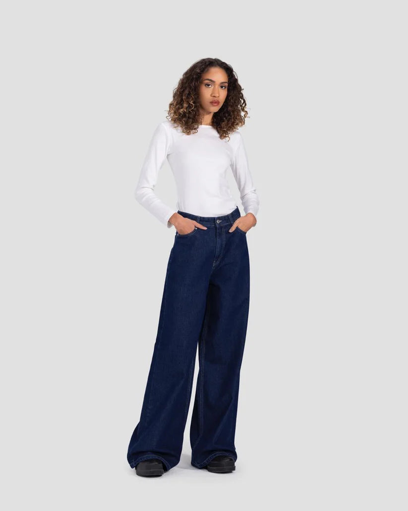 Basic wideleg pants in raw blue