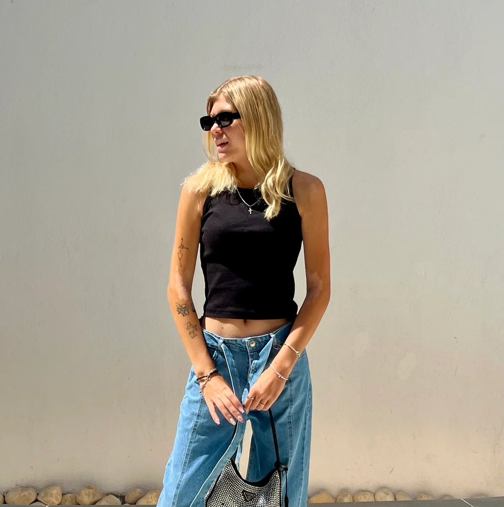 BLACK BASIC TOP