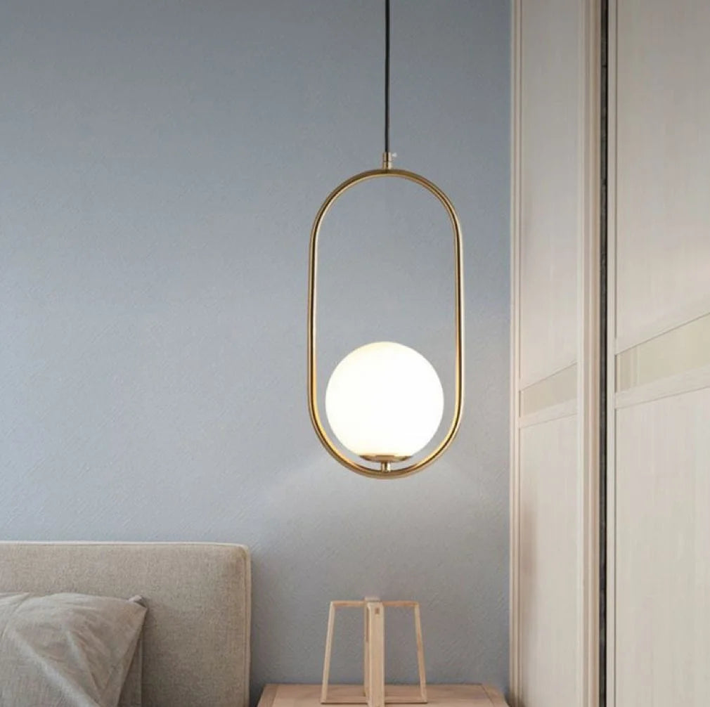 Single oval pendant - shiny gold - (code:106)