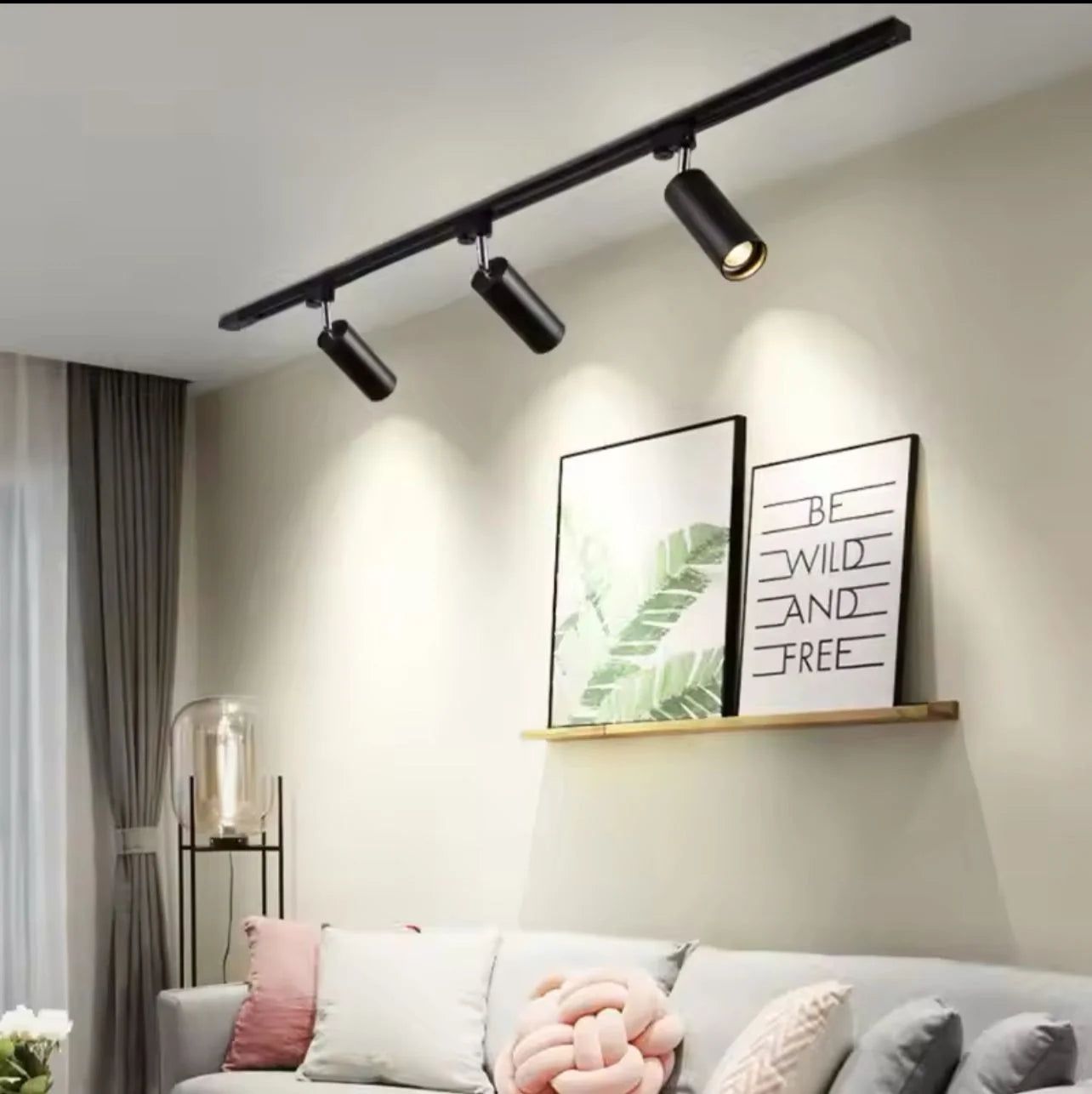 Track Hanging – Black (Code:428)