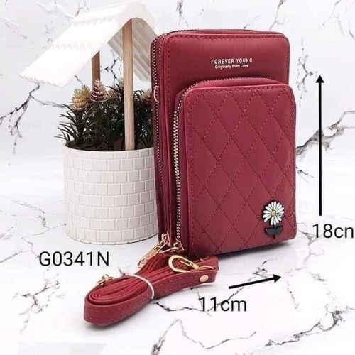 Best Selling Trendy Crossbody Bag 3 Zippers