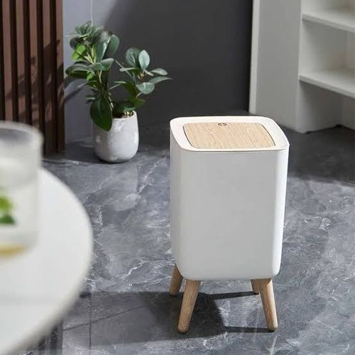 Basket Equipped With An Easy-to-use Touch Cover
