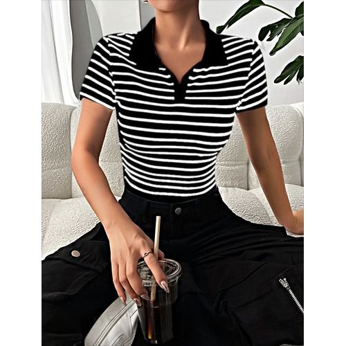 Martina Store Women's T-shirt Made Of Ribbed Cotton - Black