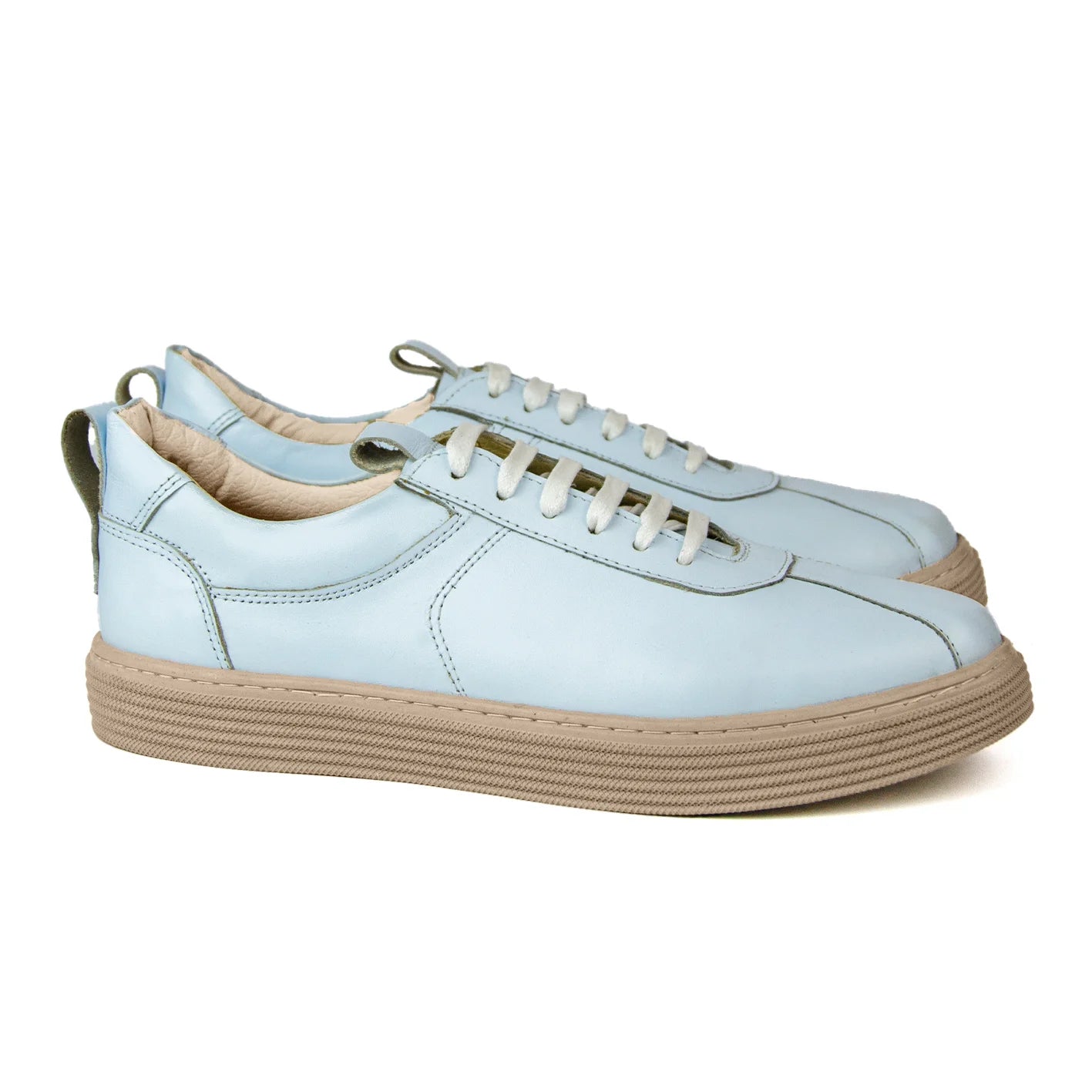 New Balance Flat Sneaker – 7001 BABY BLUE