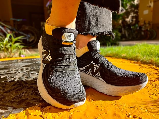 Aiboxin Elastic No Tie Flat Shoe Laces for Sneakers, Stretch Tieless Shoelaces for Kids & Adults, Magnetic Shoes Strings