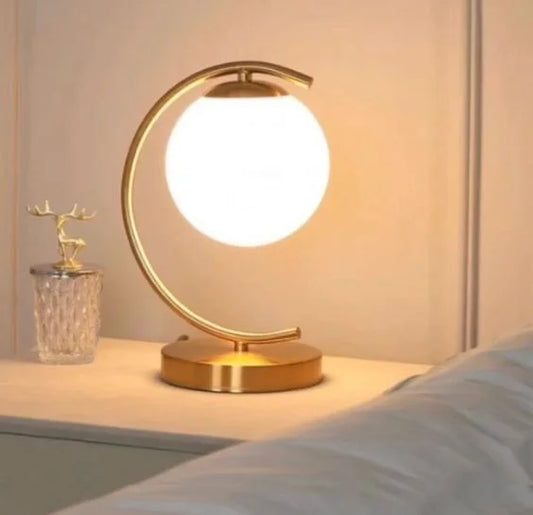Moon light table lamp – shiny gold – (code:109)