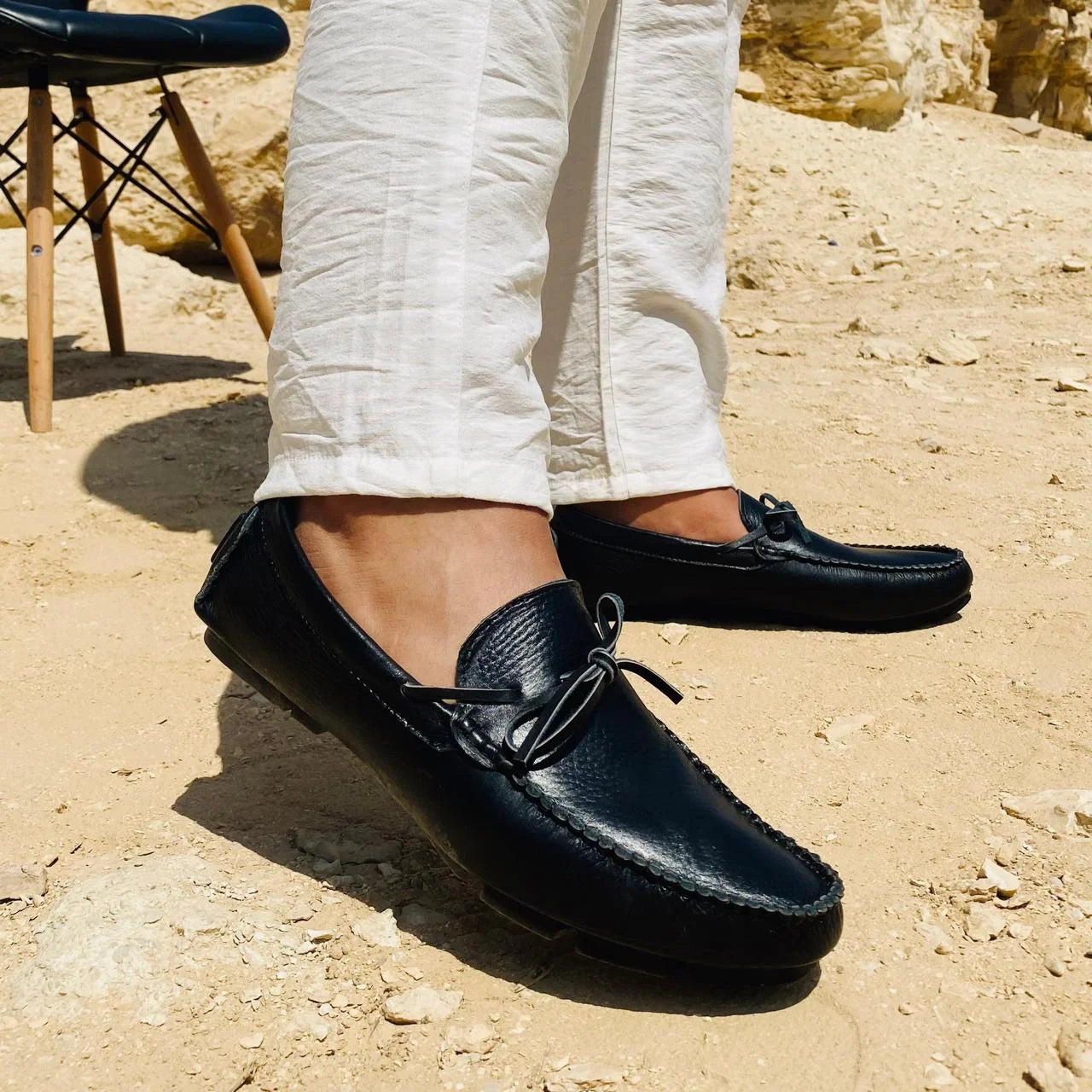 LEATHER MOCCASIN SHOES – M600